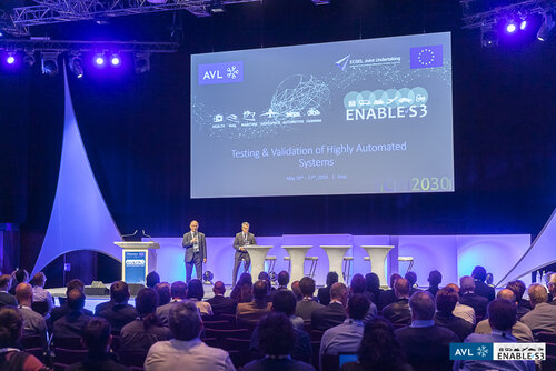 Michael Paul Weber bei der Begrüßung