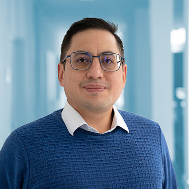 Dr.-Ing. Fernando Andres Penaherrera Vaca